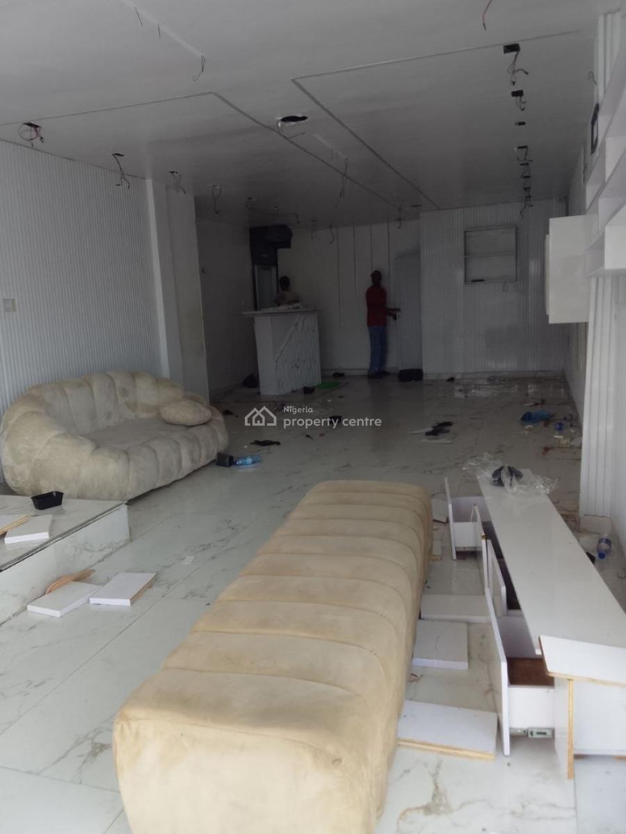 Commercial Space, Lekki Phase 1, Lekki, Lagos, Commercial Property for Rent