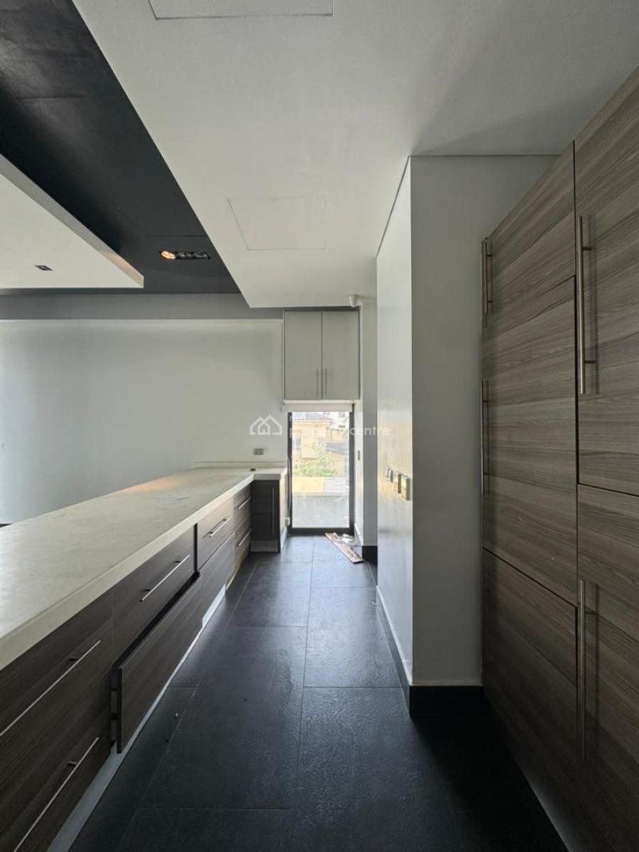 Luxury 3-bedroom Apartment in Ikoyi, Old Ikoyi, Ikoyi, Lagos, Flat / Apartment for Rent