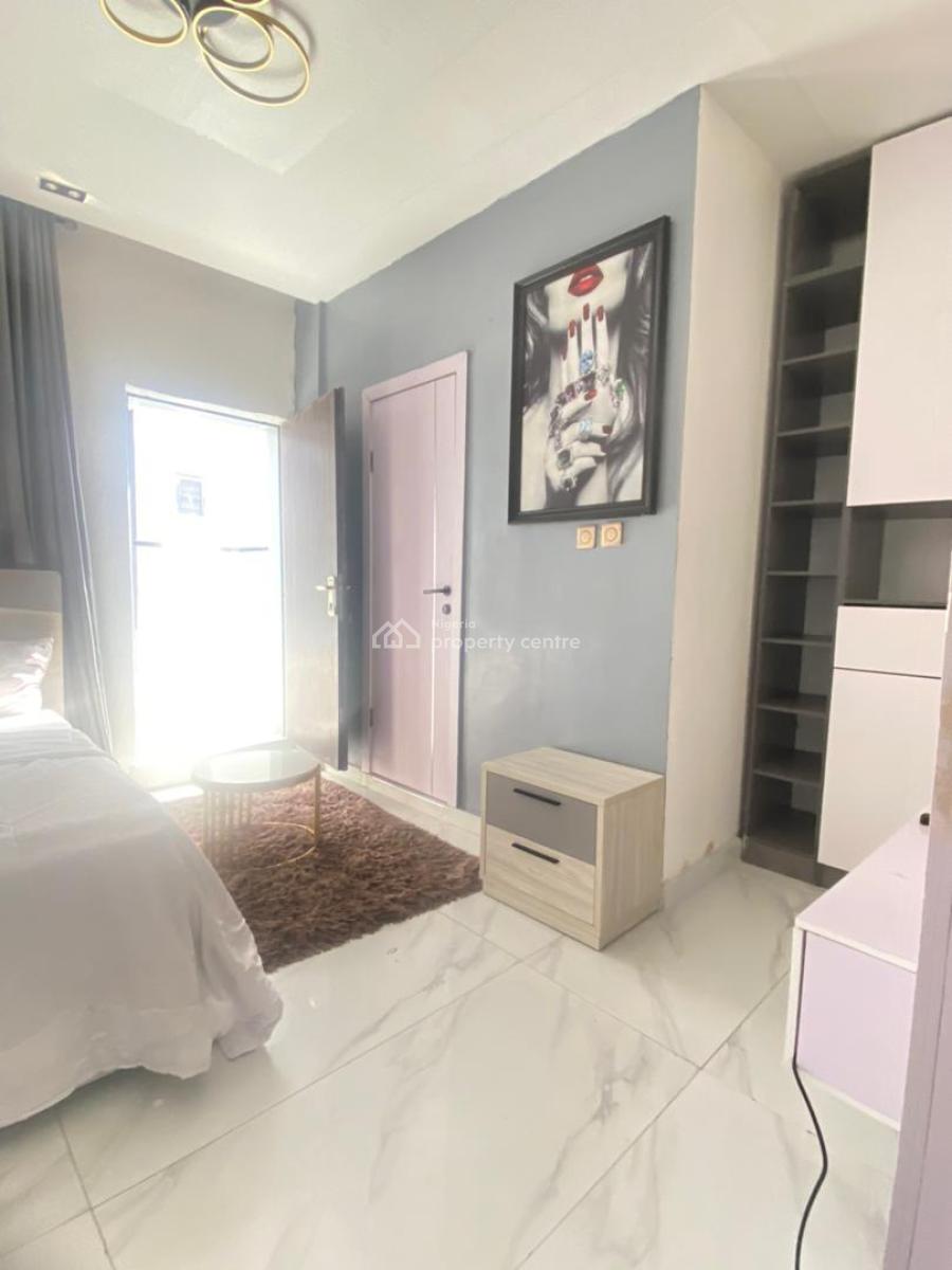 Fully Serviced 2bedroom with Lift and Swimming Pool. Gas Powered Light, Ikate, Lekki, Lagos, Flat / Apartment for Rent