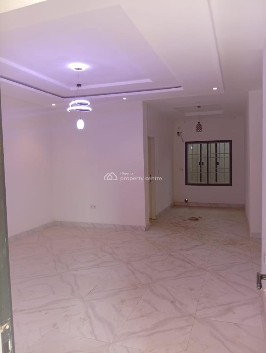 Modern Standard 2 Bedroom Apartment with 3 Toilets & Steady Electricity, Fo1 Layout, Kubwa, Abuja, House for Rent