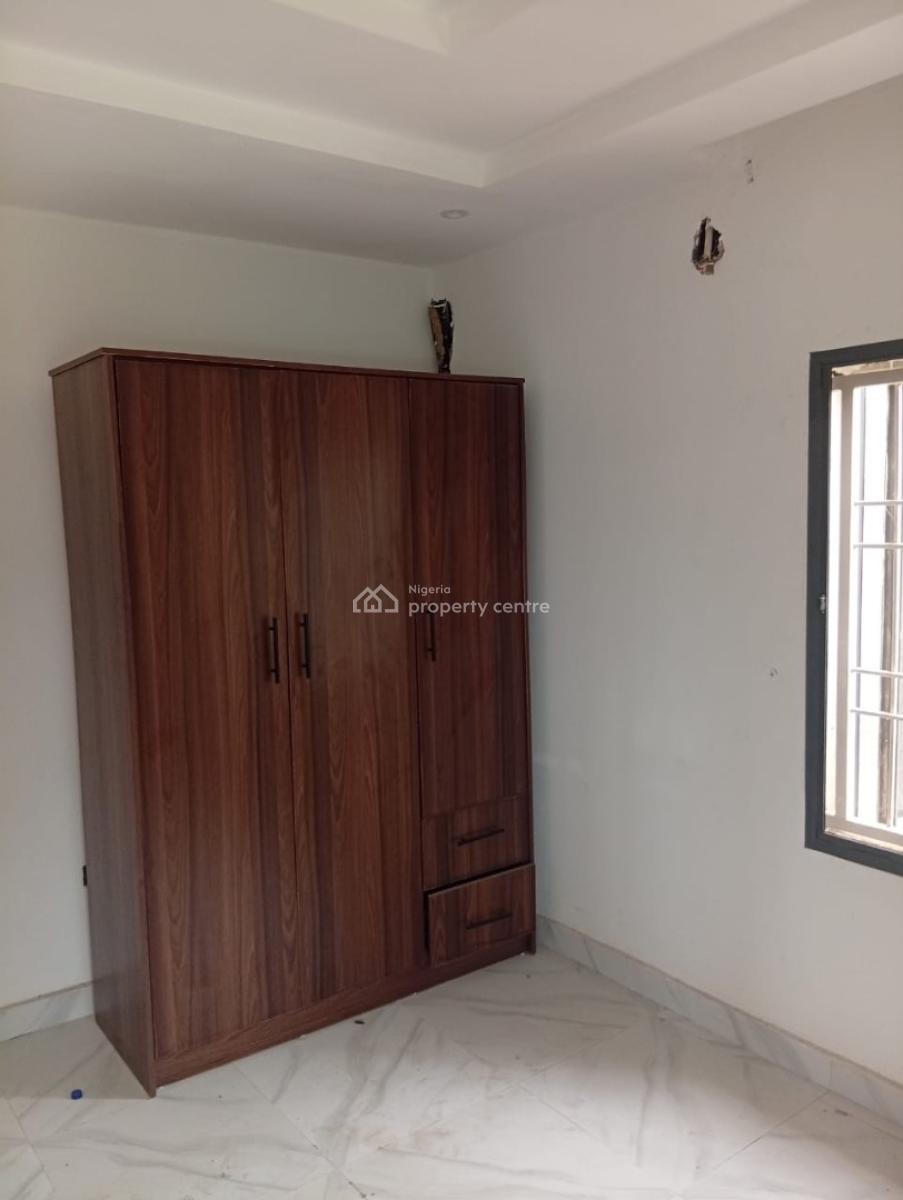 Modern Standard 2 Bedroom Apartment with 3 Toilets & Steady Electricity, Fo1 Layout, Kubwa, Abuja, House for Rent