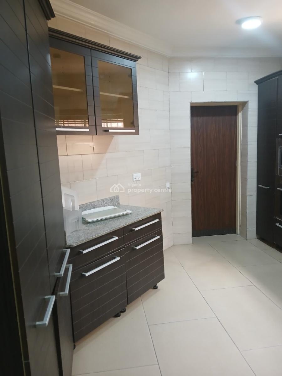 Exquisitely Finished 2 Bedroom Serviced, No.1 Ekong Okoli Street Off Mike Akhigbe Way, Jabi, Abuja, Flat / Apartment for Rent