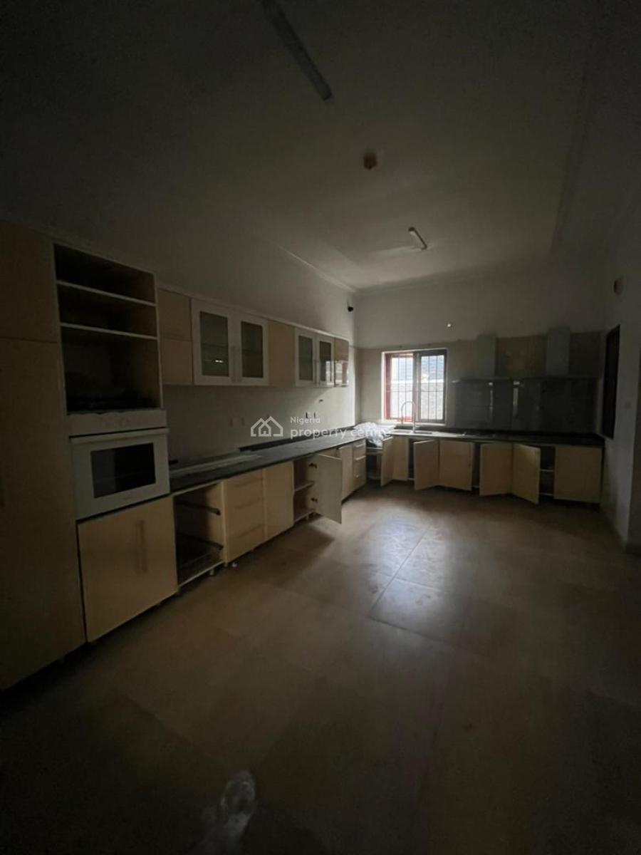 Luxury 5 Bedroom Commercial Duplex, Lekki Phase 1, Lekki, Lagos, Office Space for Rent