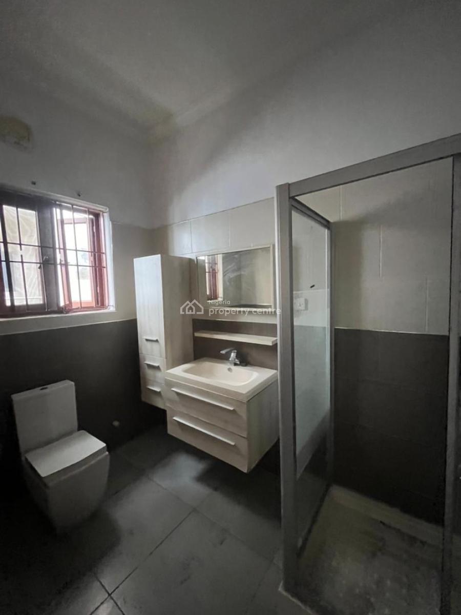 Luxury 5 Bedroom Commercial Duplex, Lekki Phase 1, Lekki, Lagos, Office Space for Rent