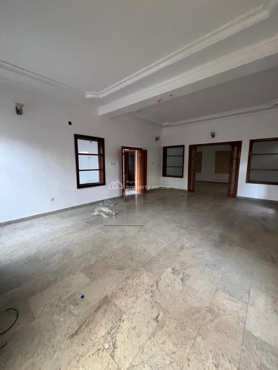 Luxury 5 Bedroom Commercial Duplex, Lekki Phase 1, Lekki, Lagos, Office Space for Rent