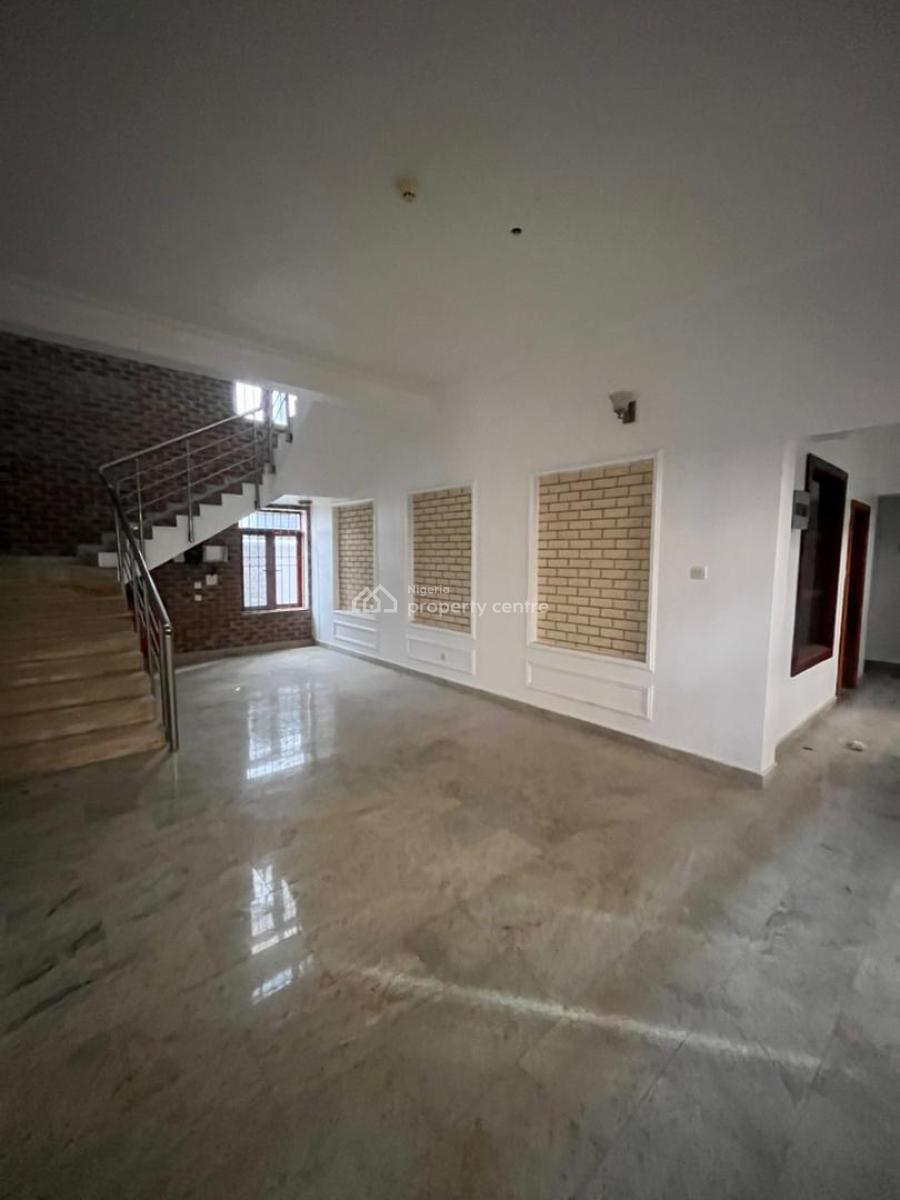 Luxury 5 Bedroom Commercial Duplex, Lekki Phase 1, Lekki, Lagos, Office Space for Rent
