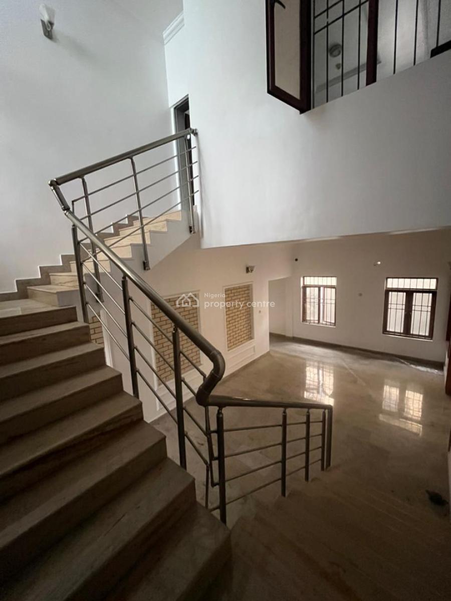 Luxury 5 Bedroom Commercial Duplex, Lekki Phase 1, Lekki, Lagos, Office Space for Rent