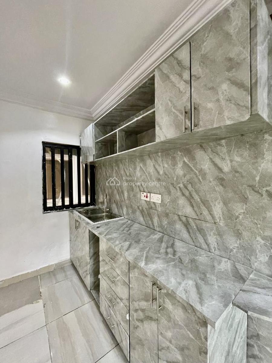 Clean and Spacious in Serene Surroundings, Ologolo, Lekki, Lagos, Mini Flat (room and Parlour) for Rent