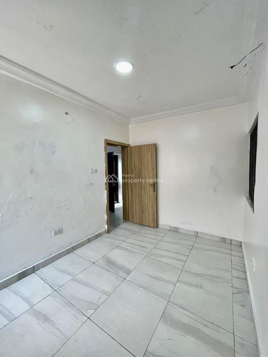 Clean and Spacious in Serene Surroundings, Ologolo, Lekki, Lagos, Mini Flat (room and Parlour) for Rent