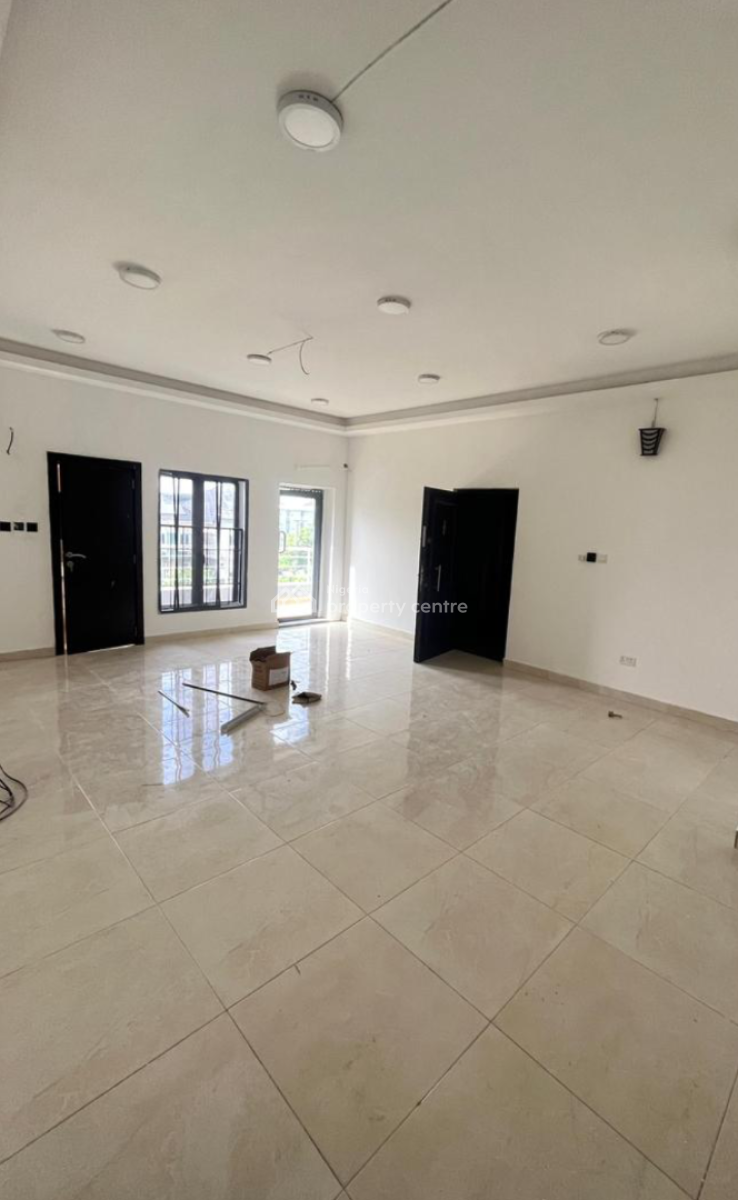 3 Bedroom Apartment with Bq, Oral Estate, Lekki Phase 2, Lekki, Lagos, Flat / Apartment for Rent