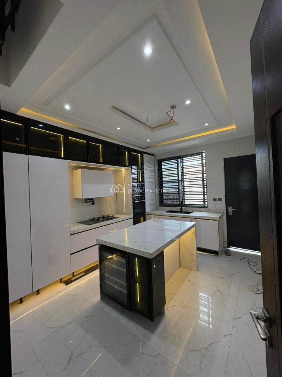 Super Luxurious 4 Bedrooms  Maisonette with Bq, Banana Island, Ikoyi, Lagos, House for Rent