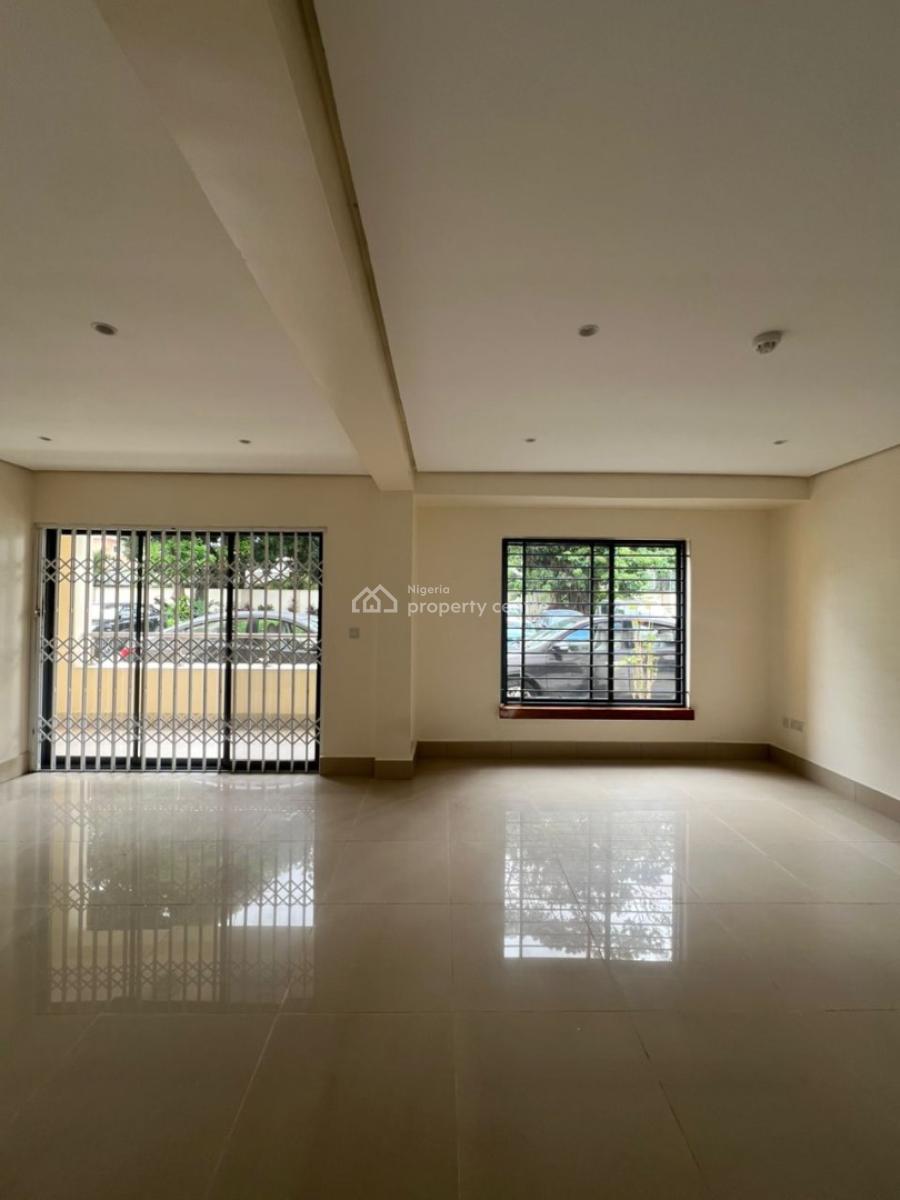 2-bedroom Apartment, Old Bodija, Ibadan, Oyo, Flat / Apartment for Rent