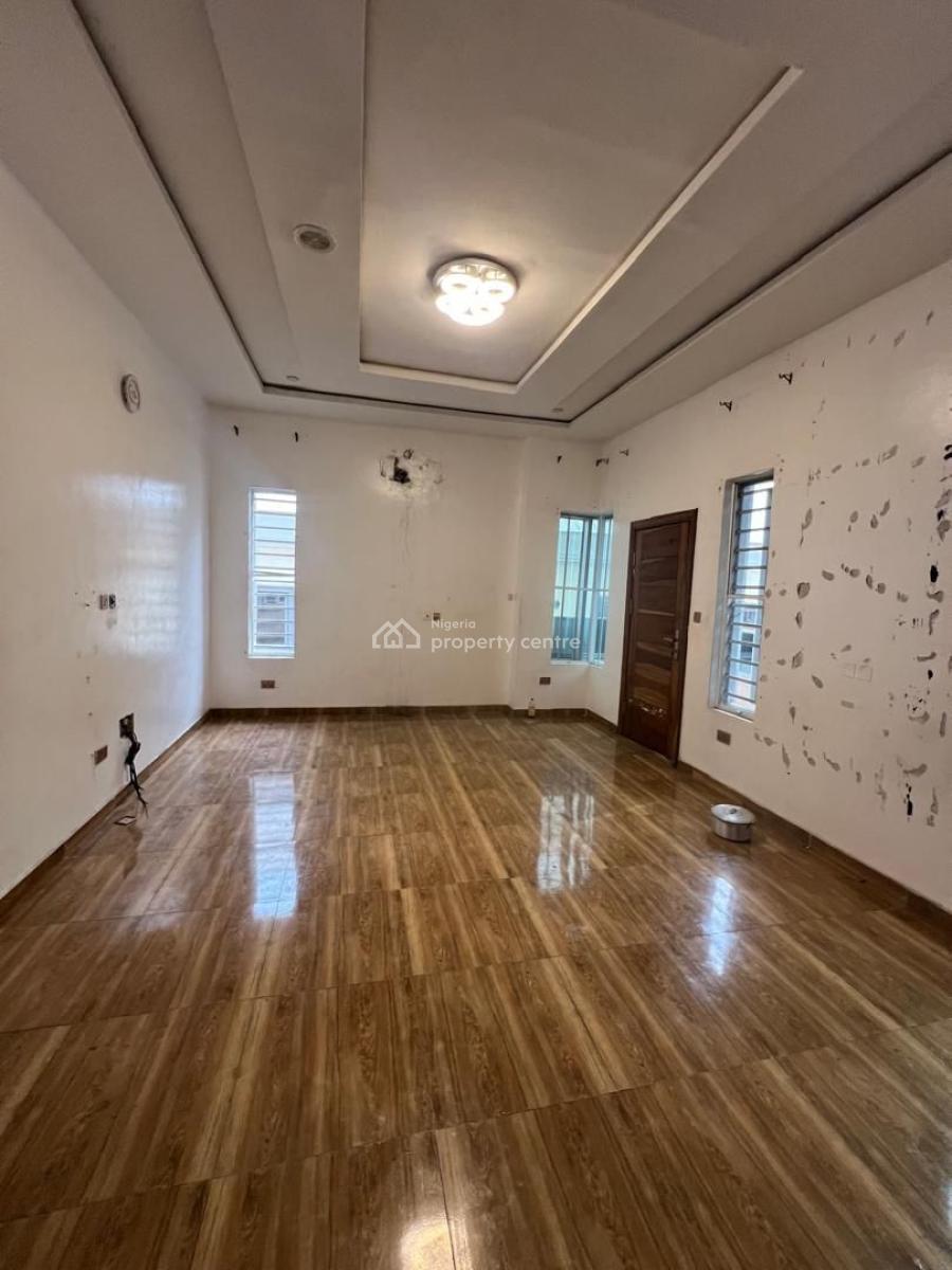 Spacious Masters Bedroom Apartment Upstairs with  Stable Power Supply, Chevyview, Chevron, Lekki, Lagos, Self Contain (single Rooms) for Rent