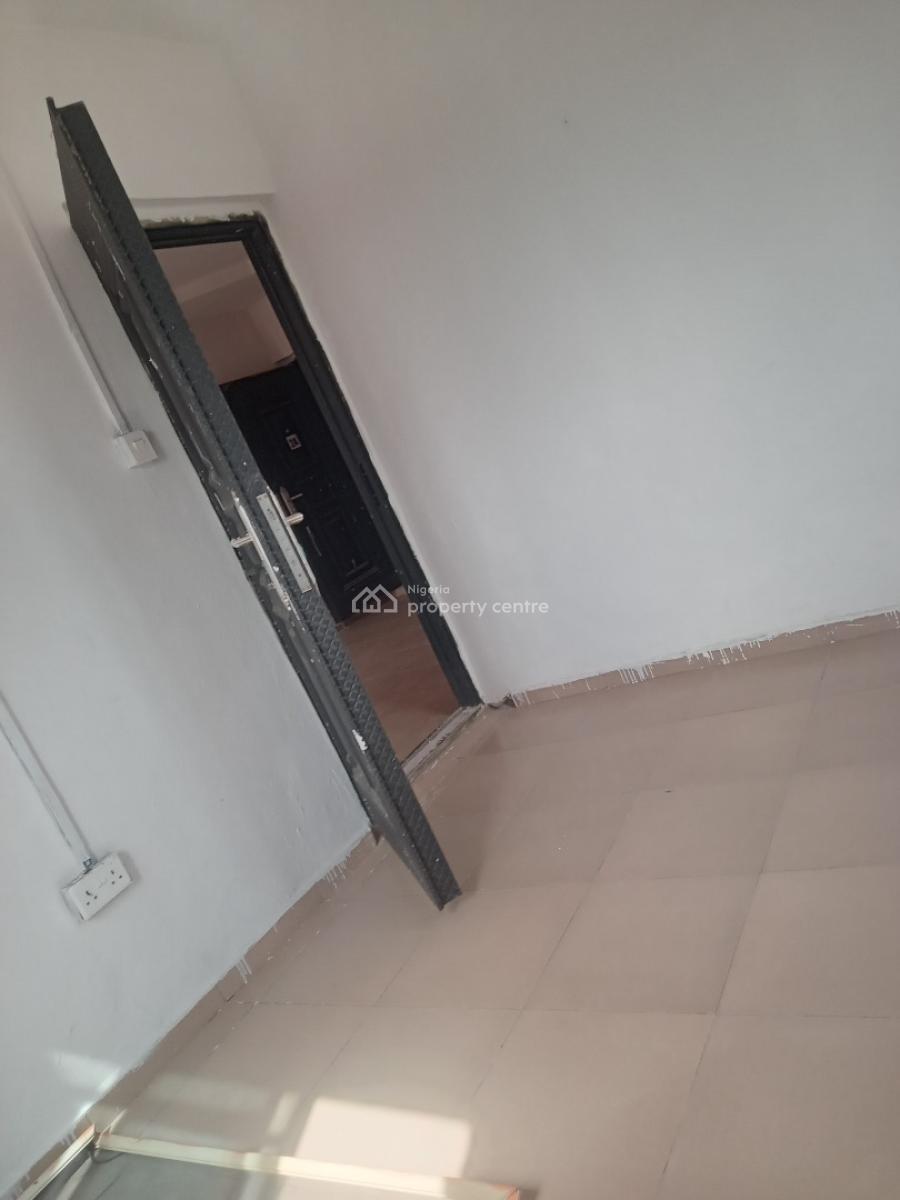 Lovely Fine Spacious Mini Flat Upstairs, Rockstone Estate, Badore, Ajah, Lagos, Mini Flat (room and Parlour) for Rent