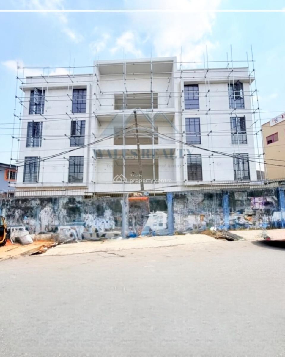 3 Bedroom Apartment, Maryland, Lagos, Block of Flats for Sale