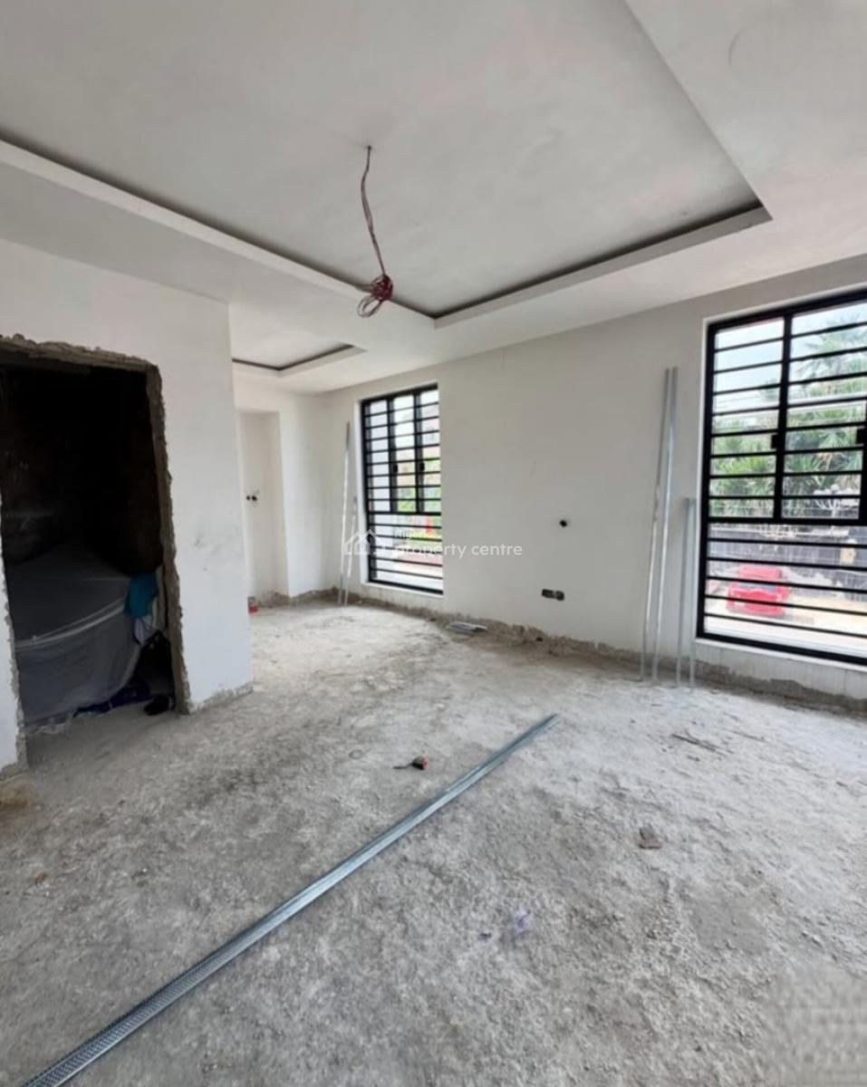 3 Bedroom Apartment, Maryland, Lagos, Block of Flats for Sale