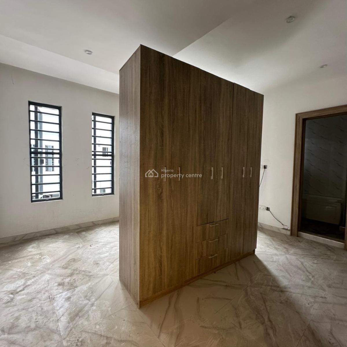 Spacious 4 Bedroom Terrace Duplex, Abraham Adesanya Road, Ajah, Lagos, Terraced Duplex for Sale