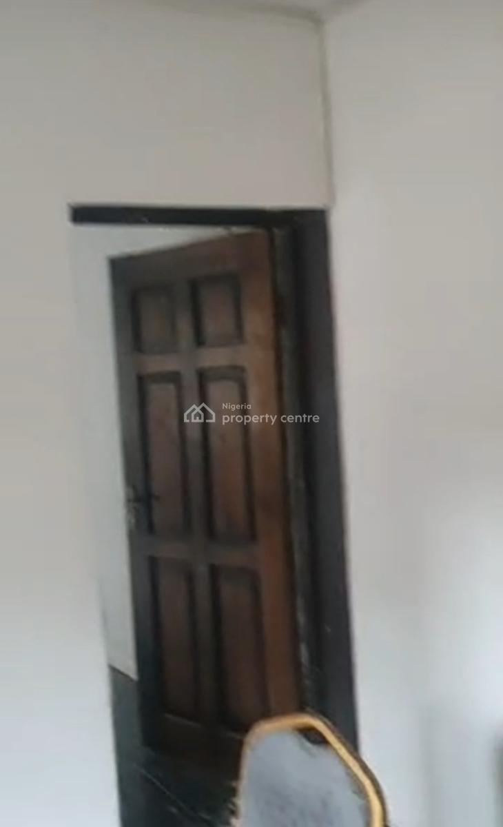 Standard Mini Flat  { Video}, Thomas Estate Proper, Ajah, Lagos, Mini Flat (room and Parlour) for Rent
