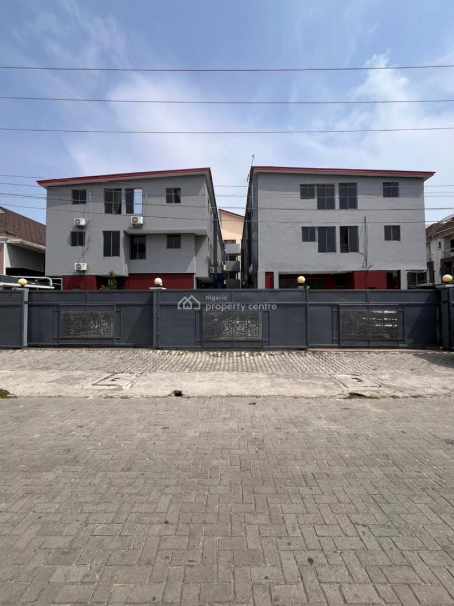 Luxury 3-bedroom Apartment with Bq, Lekki Phase 1, Lekki, Lagos, Flat / Apartment for Sale