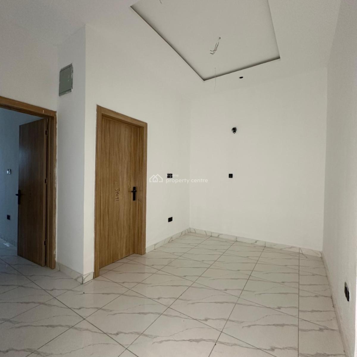 Spacious 4 Bedroom Terrace Duplex, Lekki Phase 2, Lekki, Lagos, Terraced Duplex for Sale