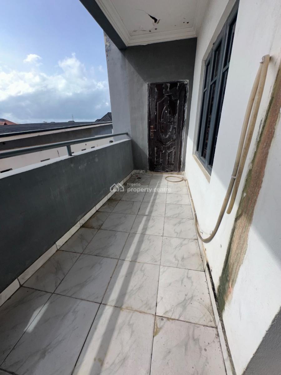 Specious 2bedroom Flat, Bera Estate Chevron, Lekki, Lagos, Flat / Apartment for Rent