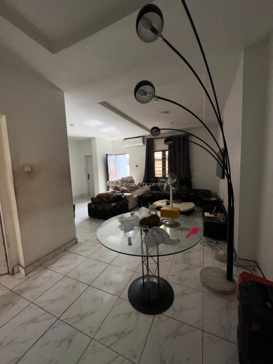 Specious 2bedroom Flat, Bera Estate Chevron, Lekki, Lagos, Flat / Apartment for Rent