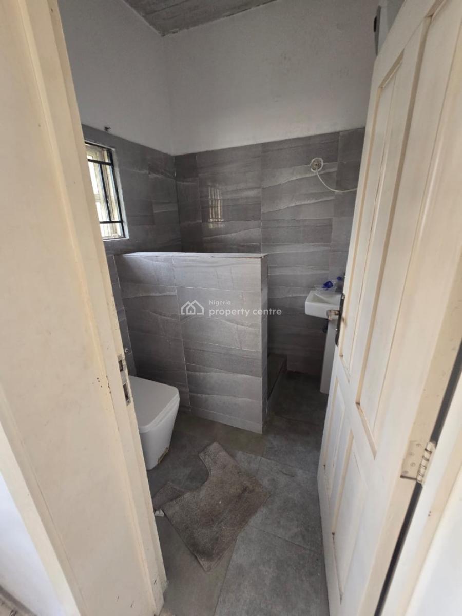 Very Massive 4 Bedroom Semi Detached Duplex with a Bq, Lekki Phase 1, Lekki, Lagos, Semi-detached Duplex for Sale