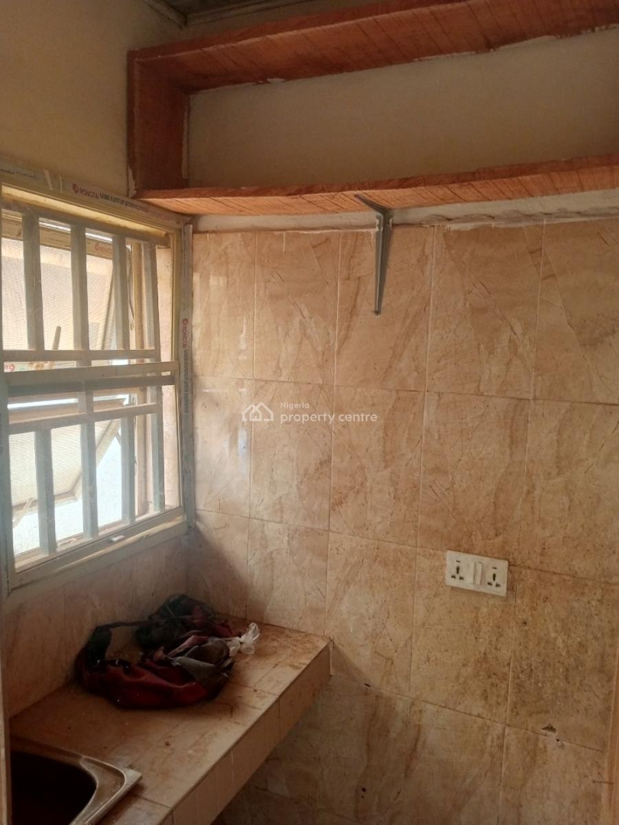 a Well Renovated 1 Room Selfcontain, Peace Village, Fha (f.h.a), Lugbe District, Abuja, Self Contain (single Rooms) for Rent