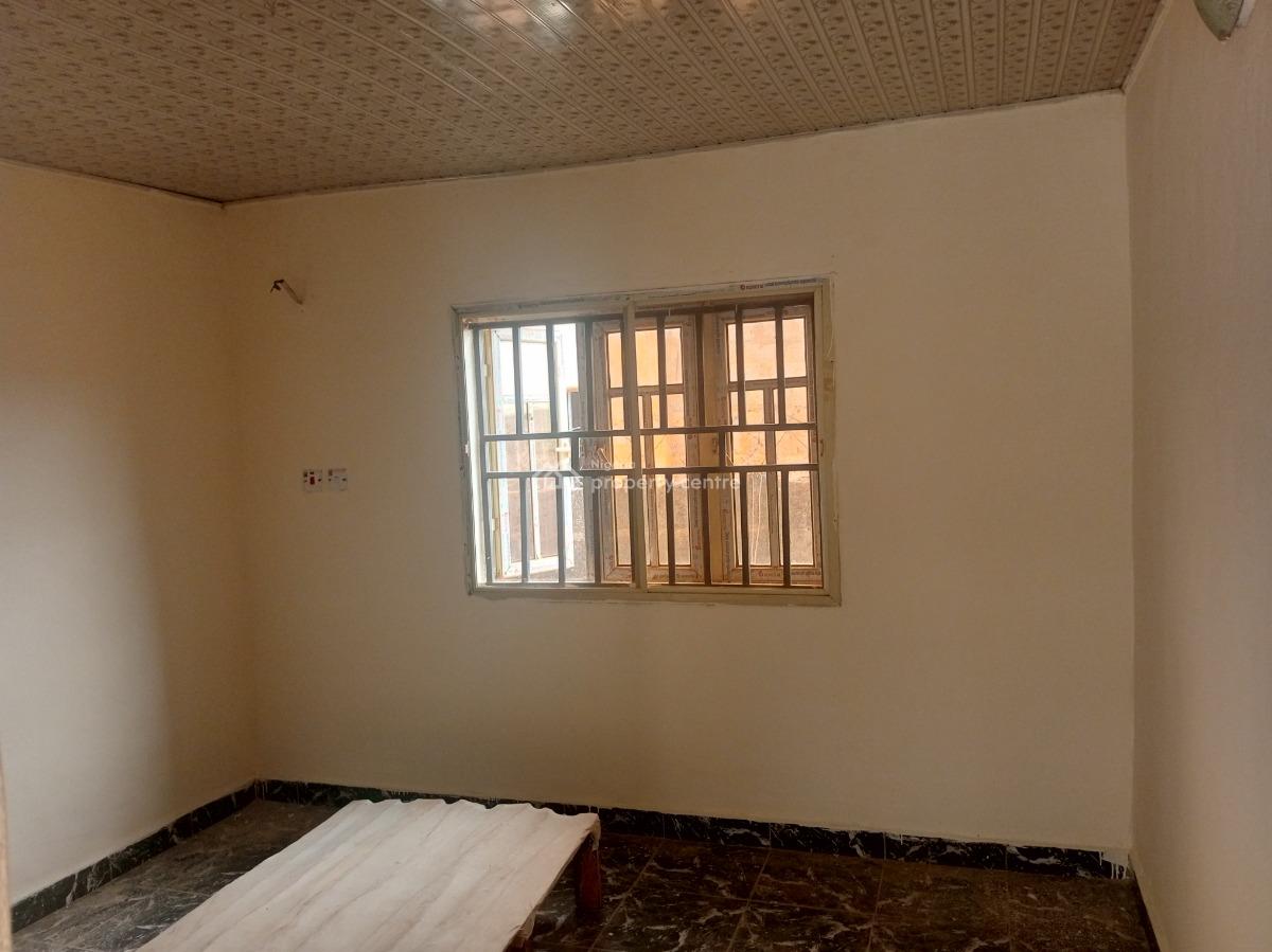 a Well Renovated 1 Room Selfcontain, Peace Village, Fha (f.h.a), Lugbe District, Abuja, Self Contain (single Rooms) for Rent