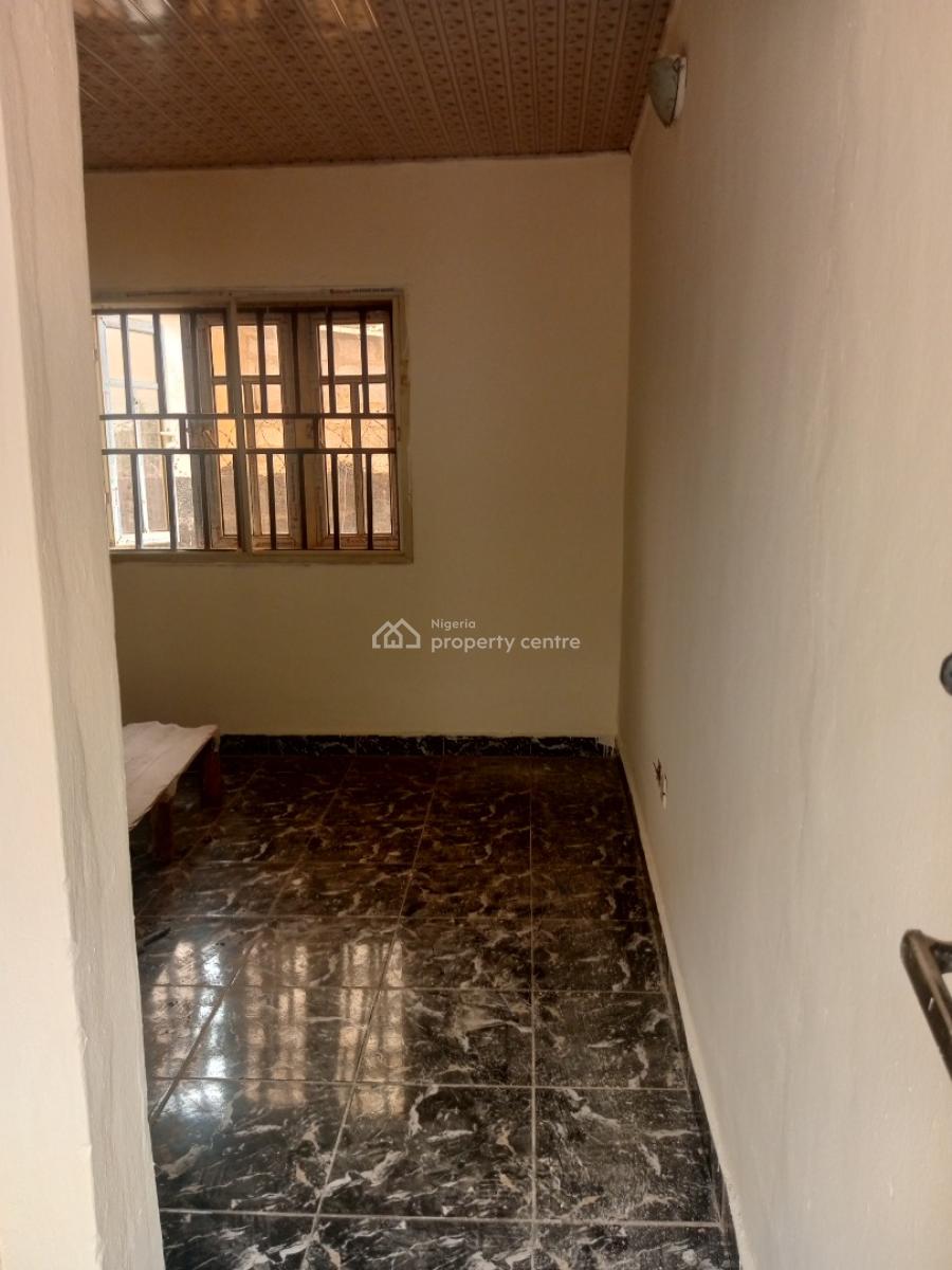 a Well Renovated 1 Room Selfcontain, Peace Village, Fha (f.h.a), Lugbe District, Abuja, Self Contain (single Rooms) for Rent