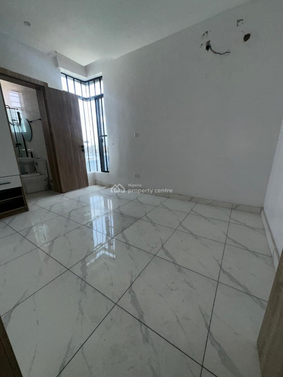 Spacious Serviced 2 Bedroom Flat, Bera Estate Chevron, Lekki, Lagos, Flat / Apartment for Rent