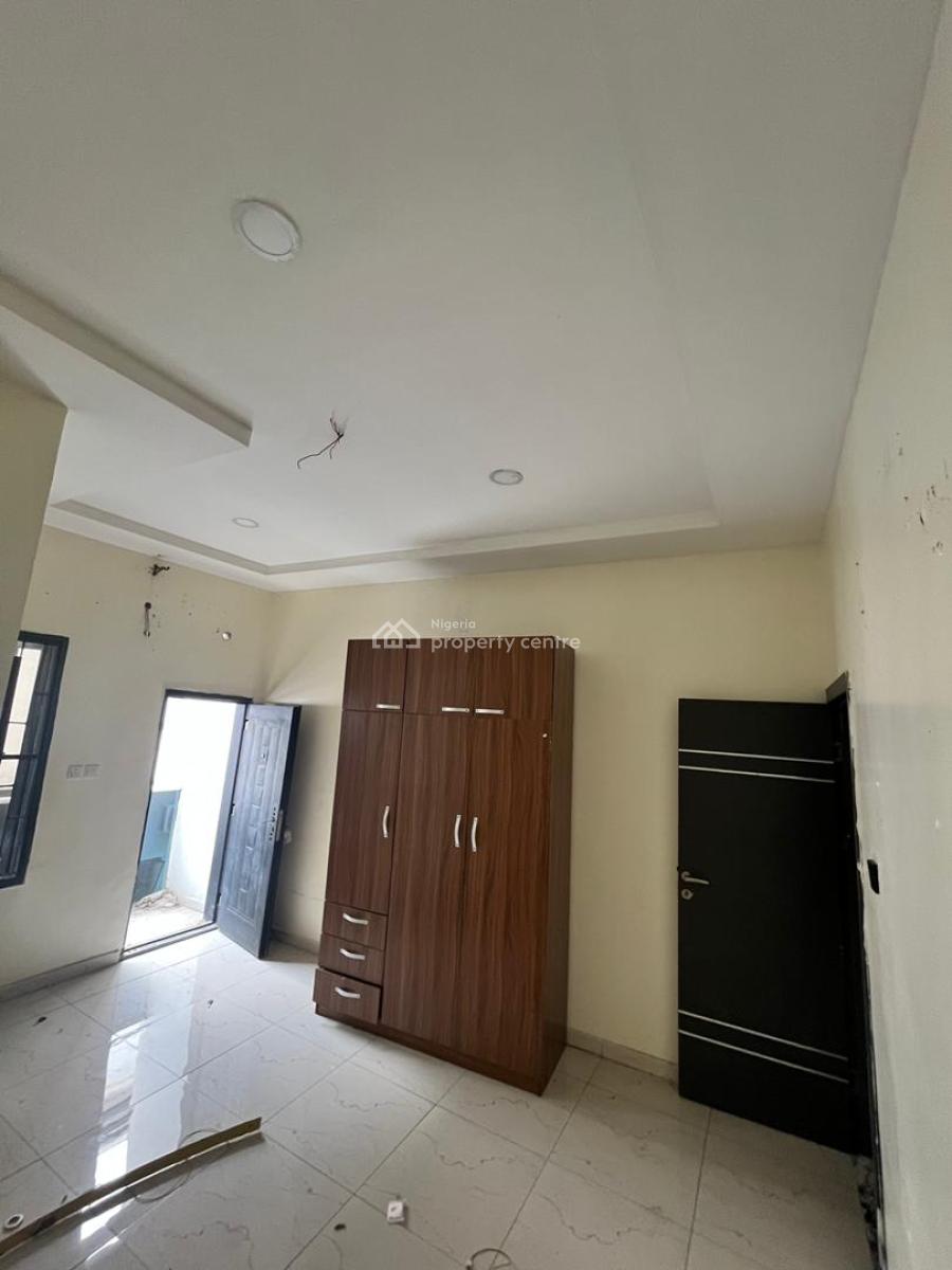 4 Bedroom Terrace Apartment., Lekki Conservation, Off Orchid Road., Lekki, Lagos, Terraced Duplex for Rent