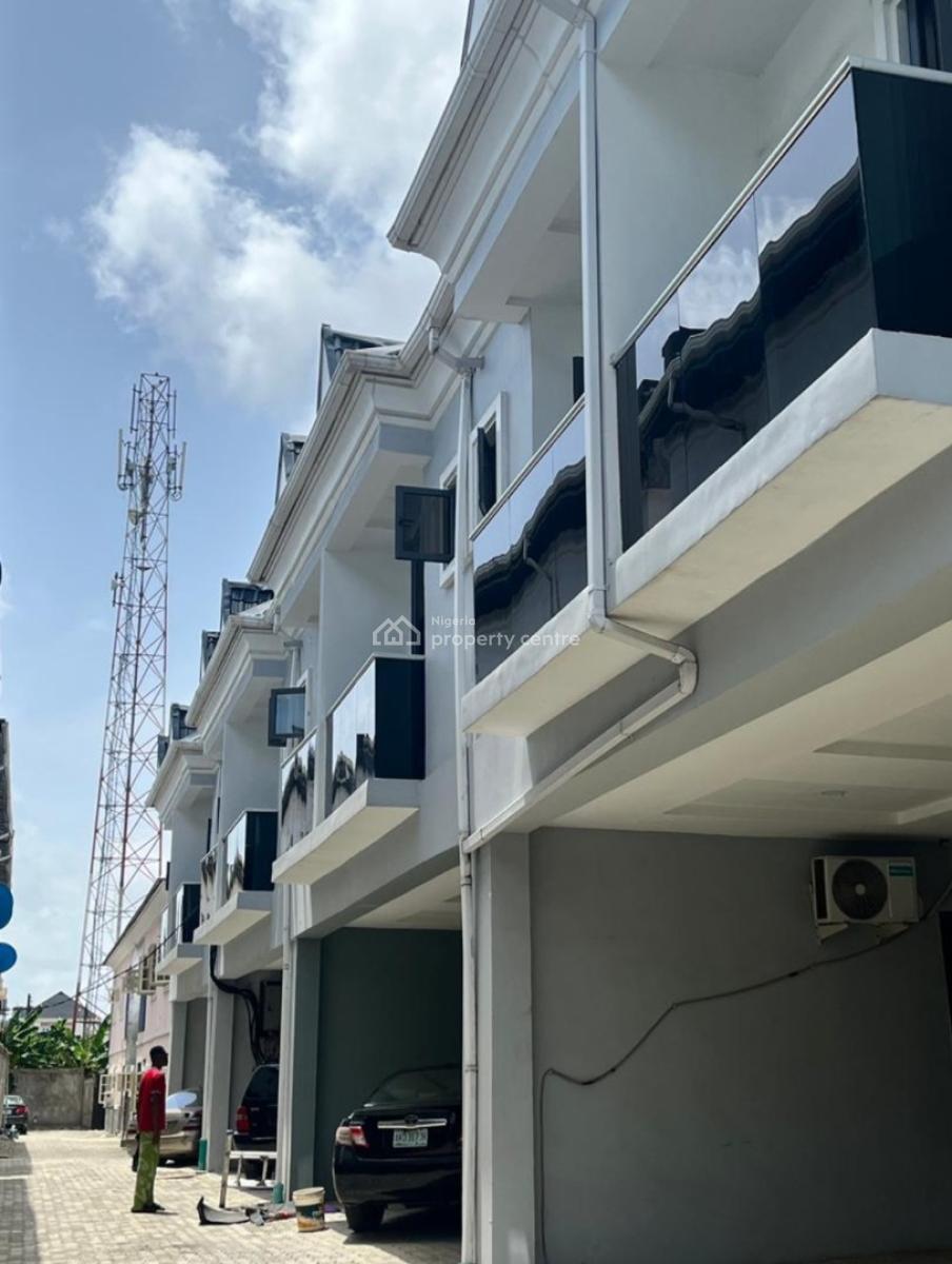 4 Bedroom Terrace Apartment., Lekki Conservation, Off Orchid Road., Lekki, Lagos, Terraced Duplex for Rent