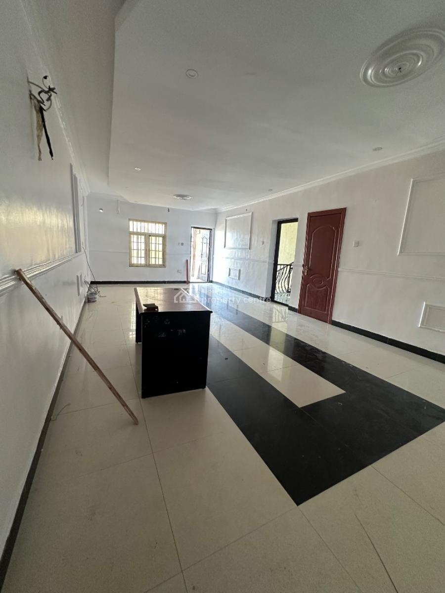 Specious 3bedroom Apartment with a Room Bq, Bera Estate Chevron, Lekki, Lagos, Flat / Apartment for Rent