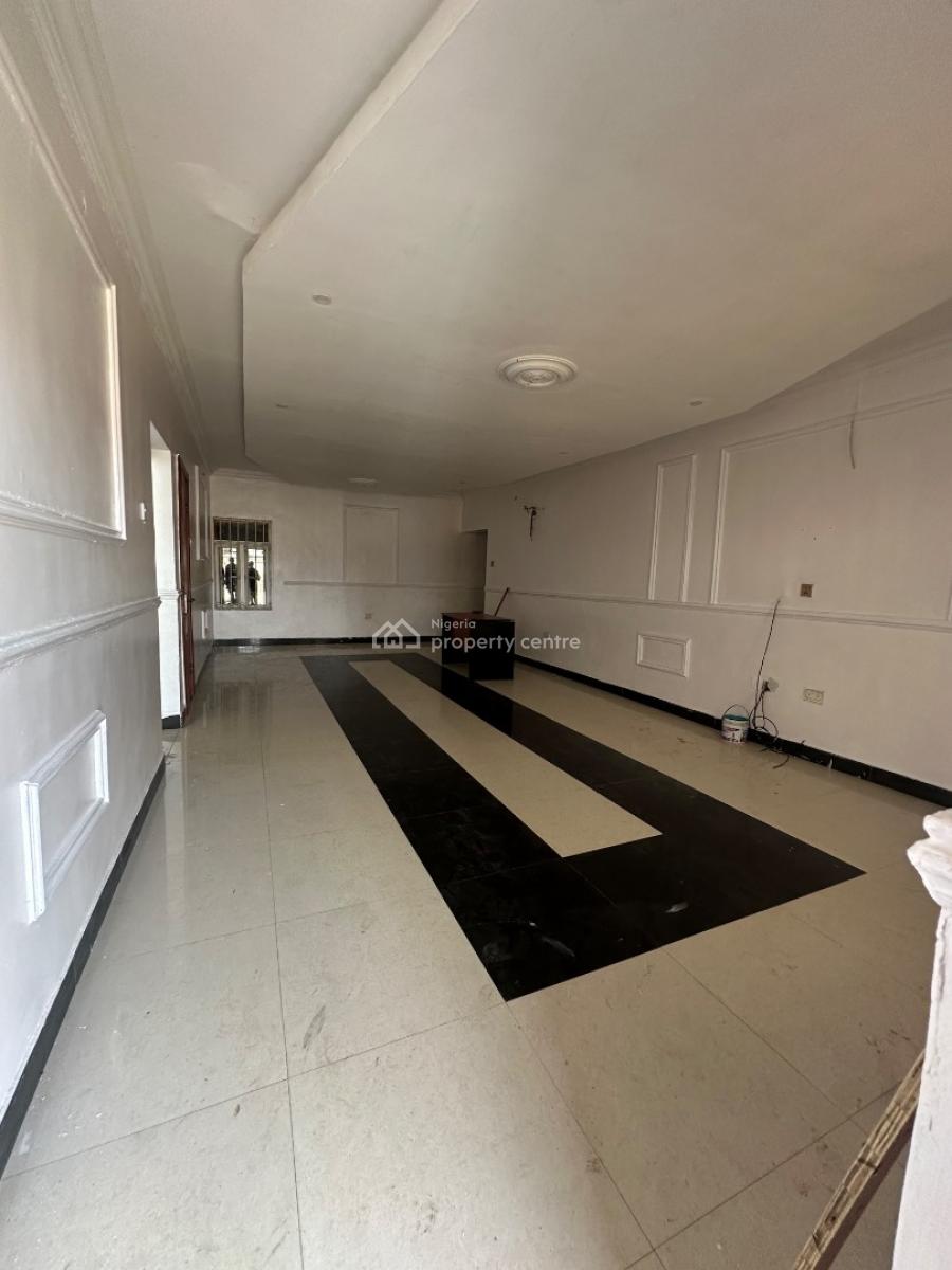 Specious 3bedroom Apartment with a Room Bq, Bera Estate Chevron, Lekki, Lagos, Flat / Apartment for Rent