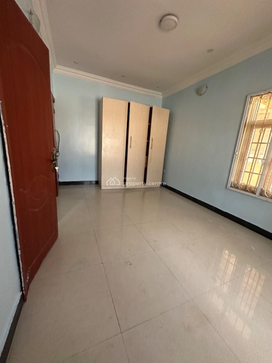 Specious 3bedroom Apartment with a Room Bq, Bera Estate Chevron, Lekki, Lagos, Flat / Apartment for Rent