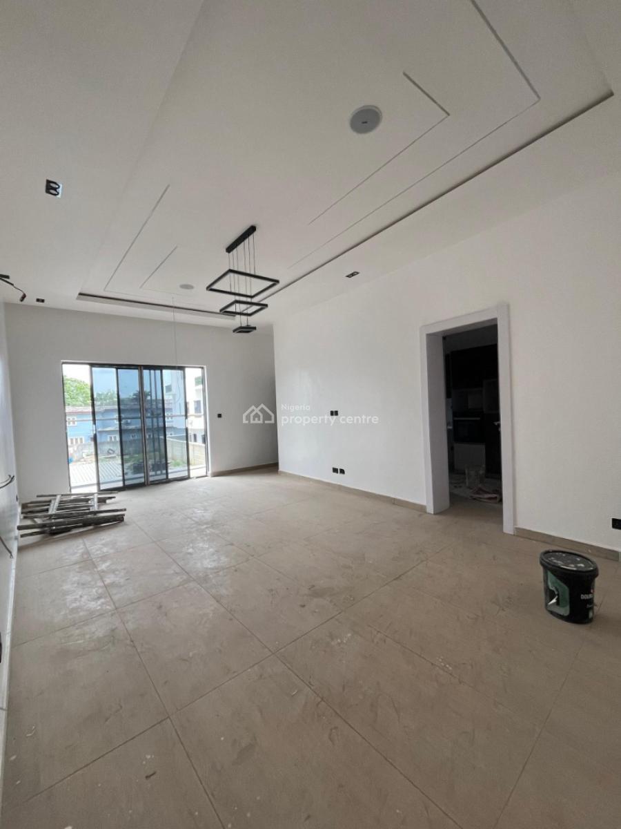 Exotic 3 Bedrooms Apartment with Bq and Elevator, Ikeja Gra, Ikeja, Lagos, Flat / Apartment for Sale