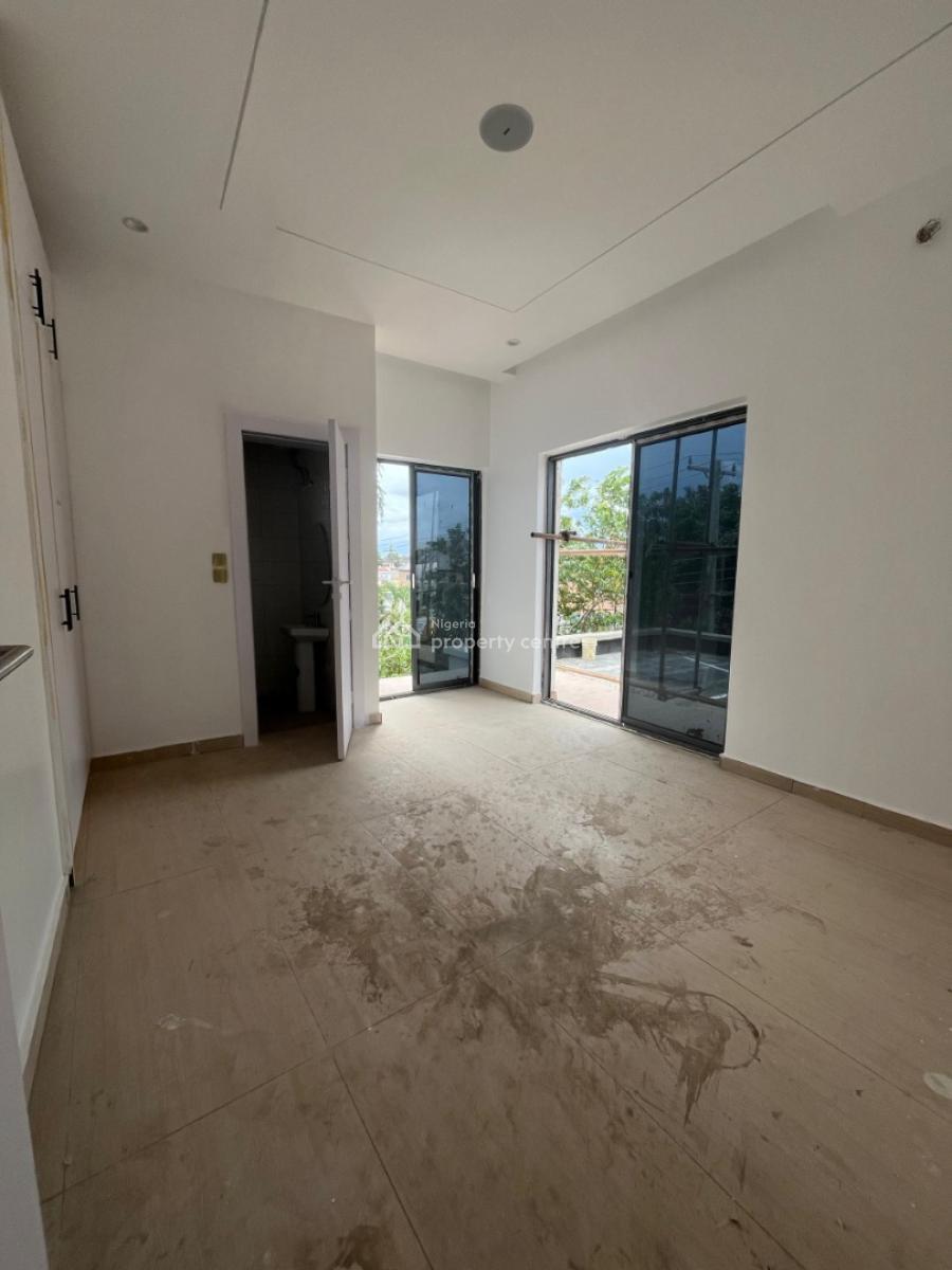 Exotic 3 Bedrooms Apartment with Bq and Elevator, Ikeja Gra, Ikeja, Lagos, Flat / Apartment for Sale