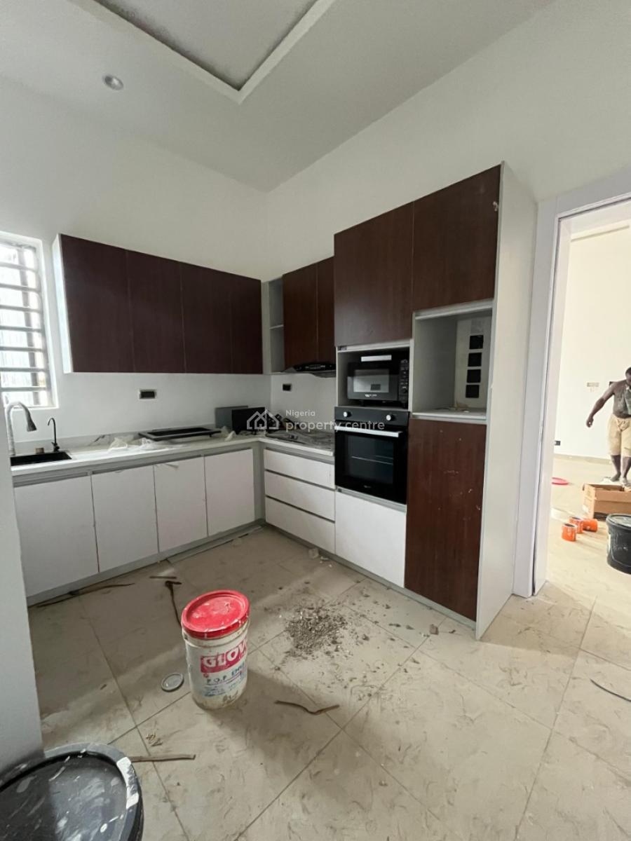 Exotic 3 Bedrooms Apartment with Bq and Elevator, Ikeja Gra, Ikeja, Lagos, Flat / Apartment for Sale