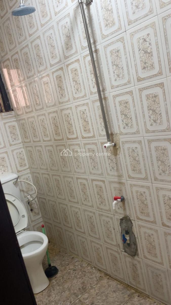 a Room Self Contain, Heart of The Lekki Phase 1, Lekki Phase 1, Lekki, Lagos, Self Contain (single Rooms) for Rent