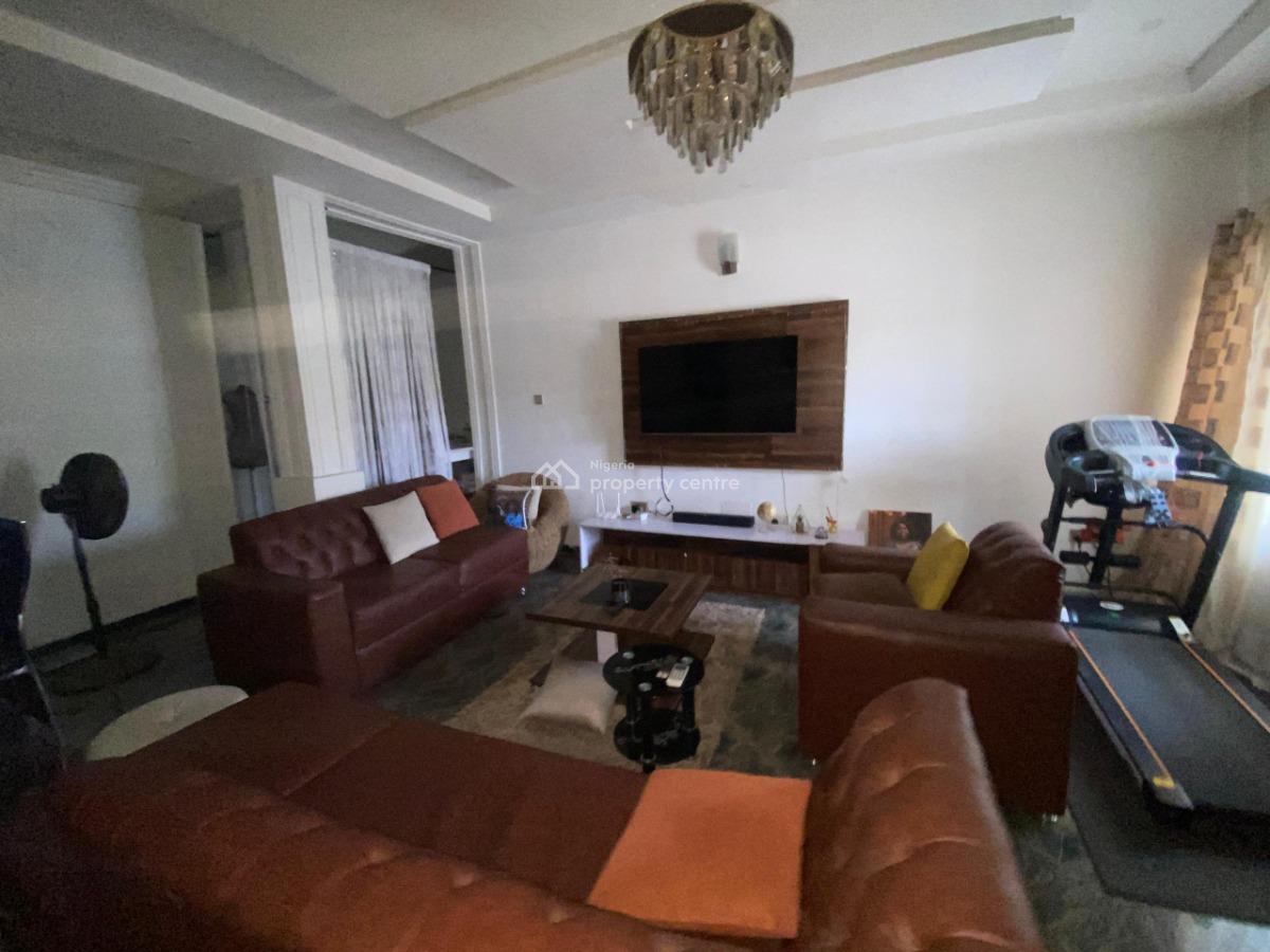 Spacious 3 Bedroom Apartment, Idu Industrial, Abuja, Flat / Apartment for Sale