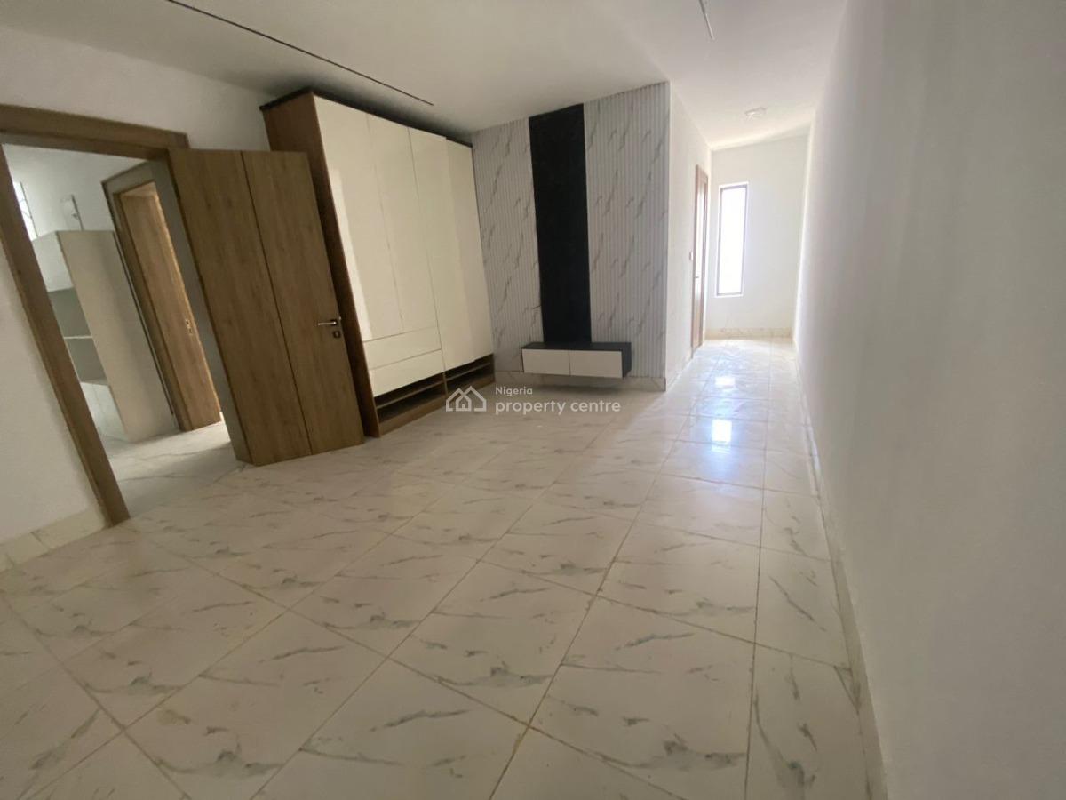 Luxury 1-bedroom Apartment, Lekki Phase 1, Lekki, Lagos, Mini Flat (room and Parlour) for Sale