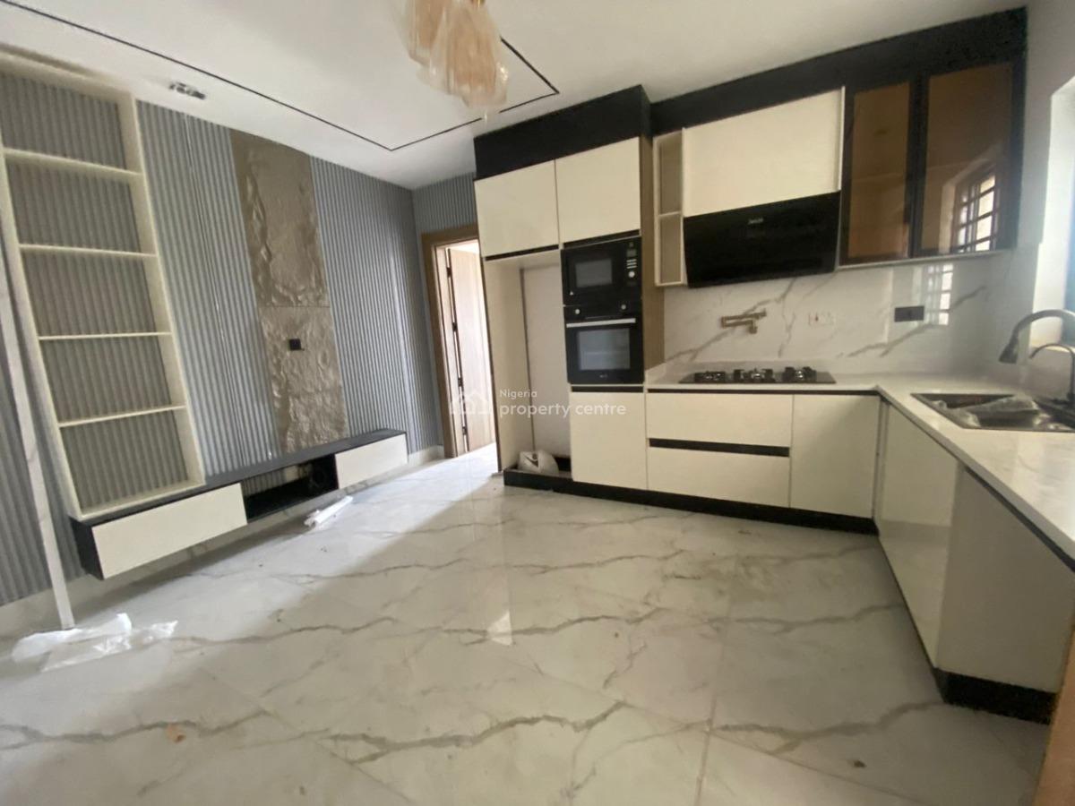 Luxury 1-bedroom Apartment, Lekki Phase 1, Lekki, Lagos, Mini Flat (room and Parlour) for Sale