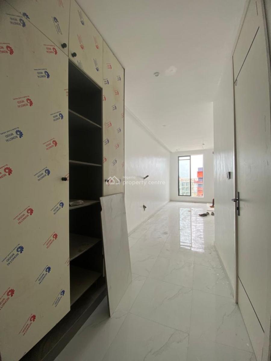 2 Bedroom Apartment, Freedom Way, Lekki Phase 1, Lekki, Lagos, Flat / Apartment for Sale