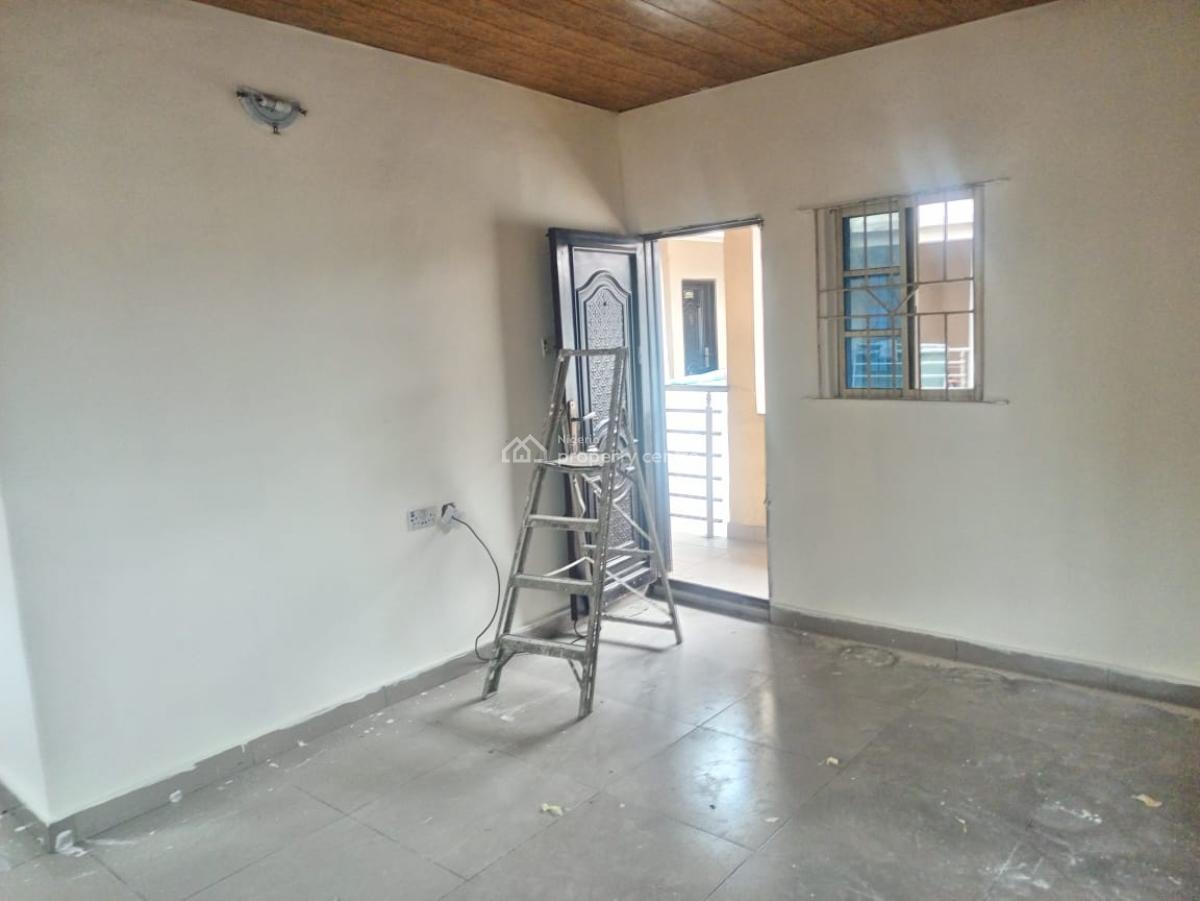 Pay and Pack in Spacious Mini Flat Upstairs with 2 Toilets, Imalete Alafia, Ibeju Lekki, Lagos, Mini Flat (room and Parlour) for Rent