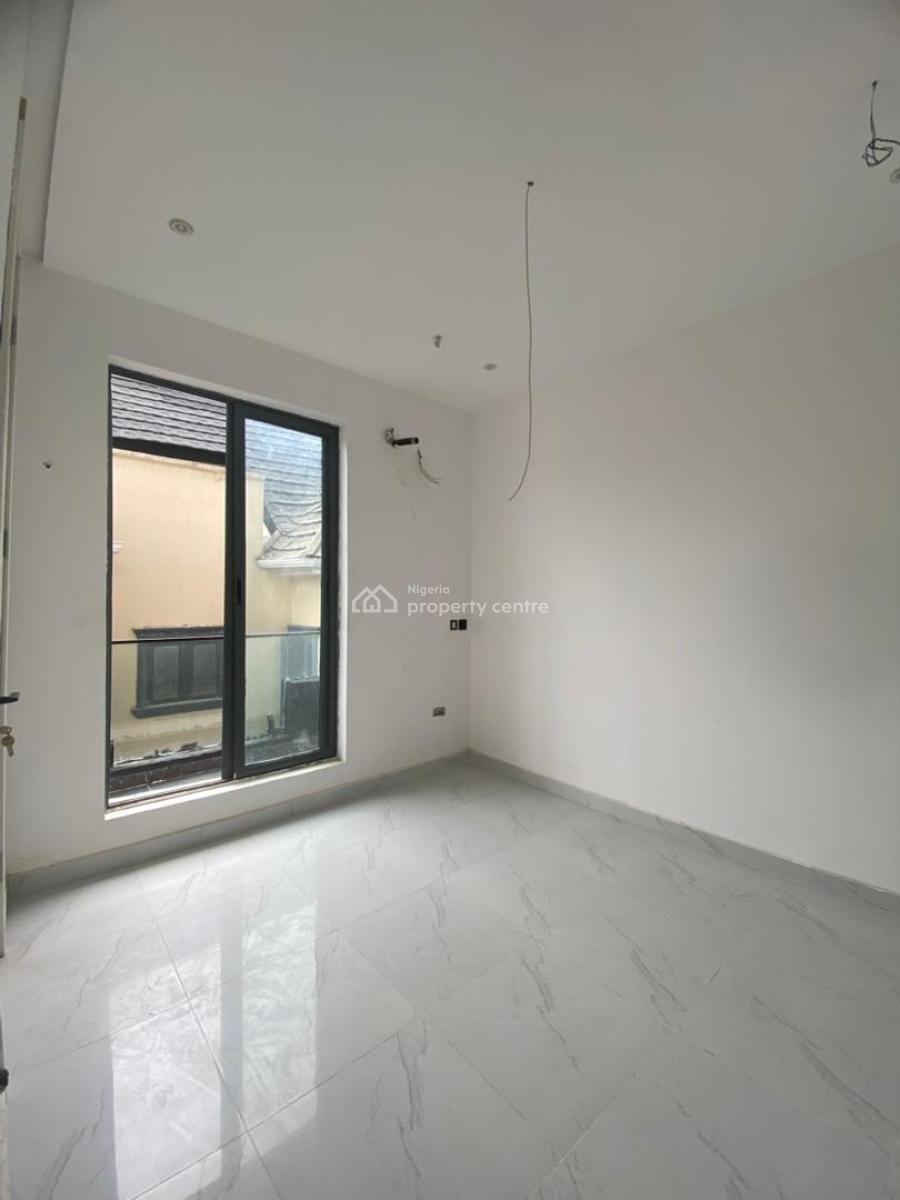 3 Bedroom Apartment with Bq, Freedom Way, Lekki Phase 1, Lekki, Lagos, Flat / Apartment for Sale