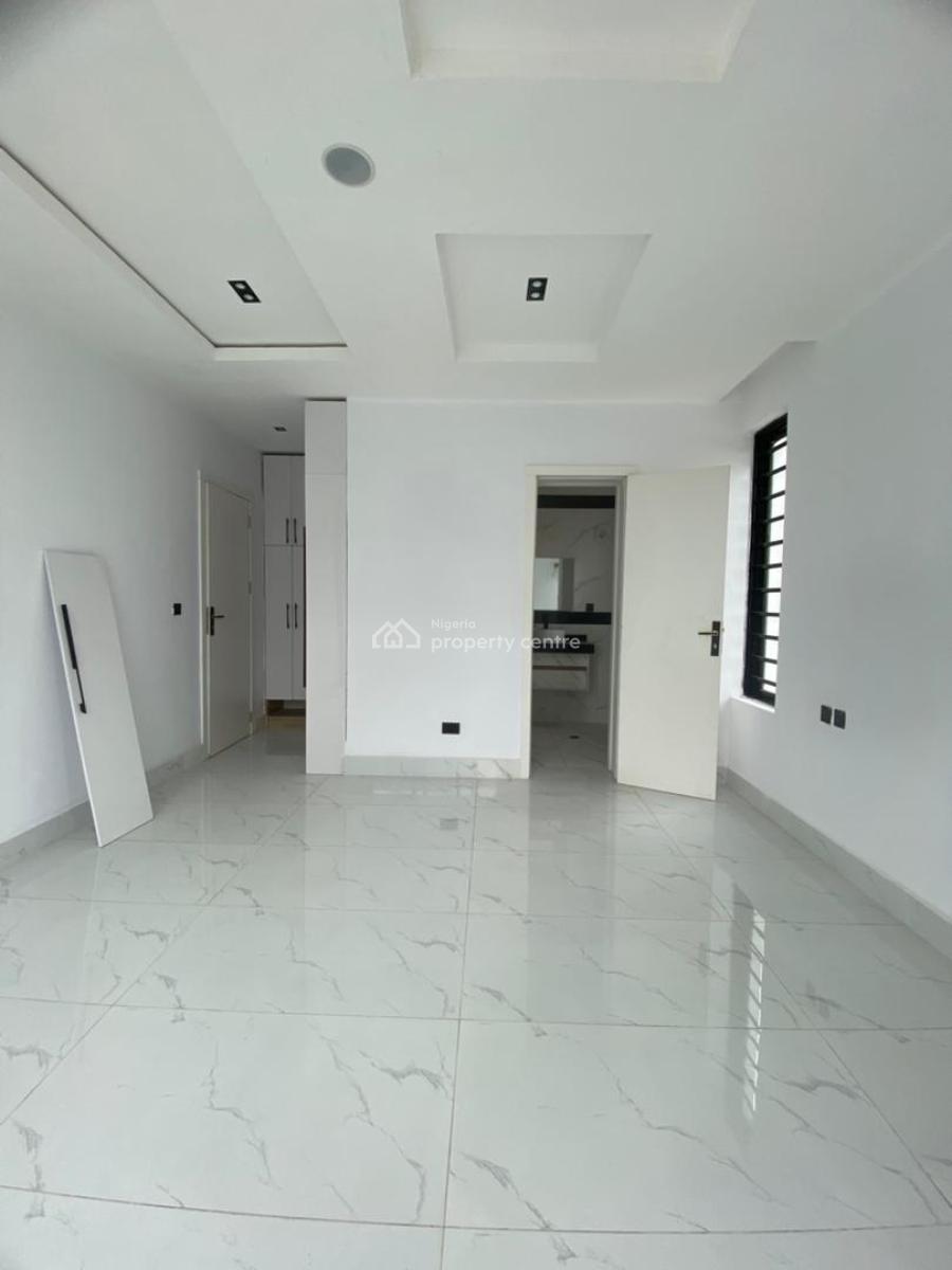 2 Bedroom Apartment, Freedom Way, Lekki Phase 1, Lekki, Lagos, Flat / Apartment for Sale