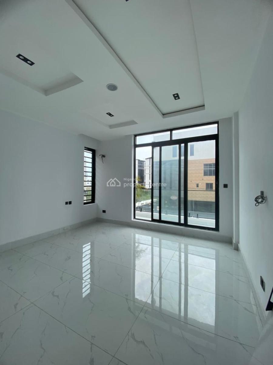 2 Bedroom Apartment, Freedom Way, Lekki Phase 1, Lekki, Lagos, Flat / Apartment for Sale