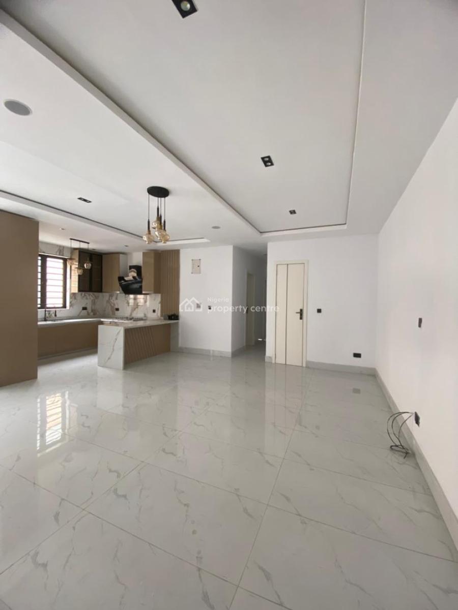 2 Bedroom Apartment, Freedom Way, Lekki Phase 1, Lekki, Lagos, Flat / Apartment for Sale