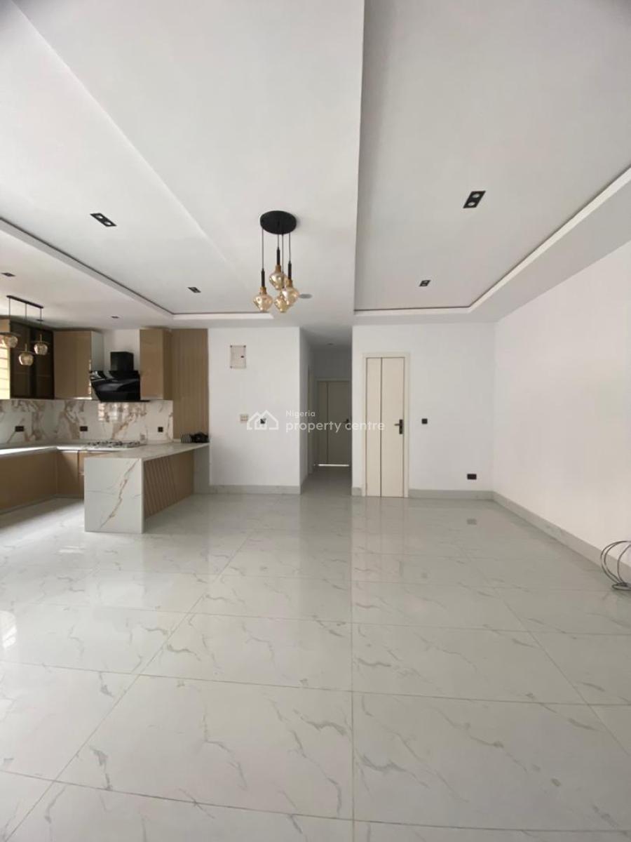 2 Bedroom Apartment, Freedom Way, Lekki Phase 1, Lekki, Lagos, Flat / Apartment for Sale